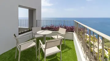 Hotel Next