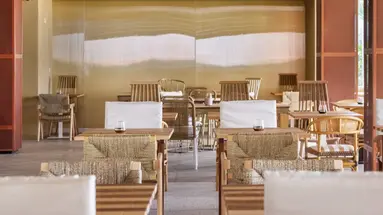 Hotel Next