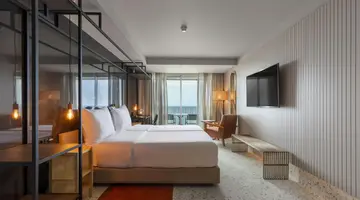 Hotel Next