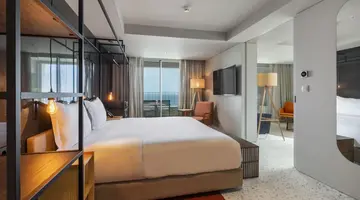 Hotel Next