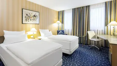 Hotel NH Danube City