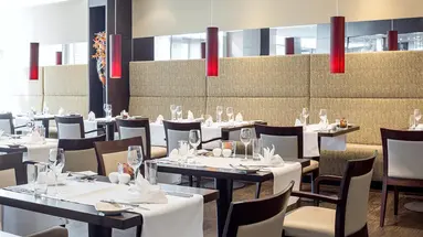 Hotel NH Danube City
