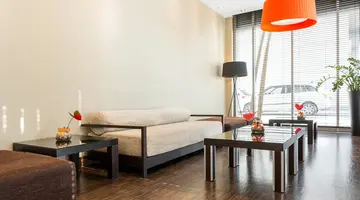 Hotel NH Danube City