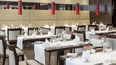 Hotel NH Danube City