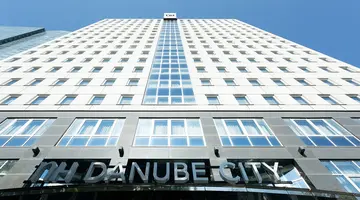 Hotel NH Danube City