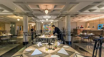 Hotel Nikko Bali Benoa Beach