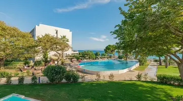 Hotel Ninos Grand Beach Resort