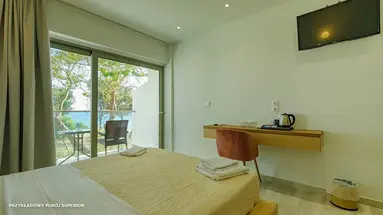 Hotel Ninos Grand Beach Resort