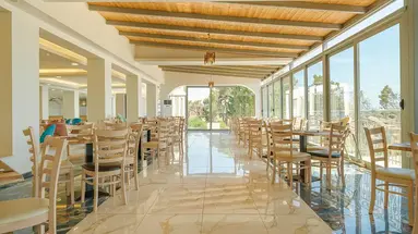Hotel Ninos Grand Beach Resort