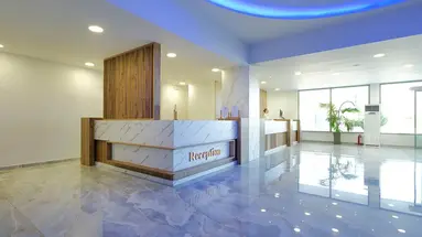 Hotel Ninos Grand Beach Resort