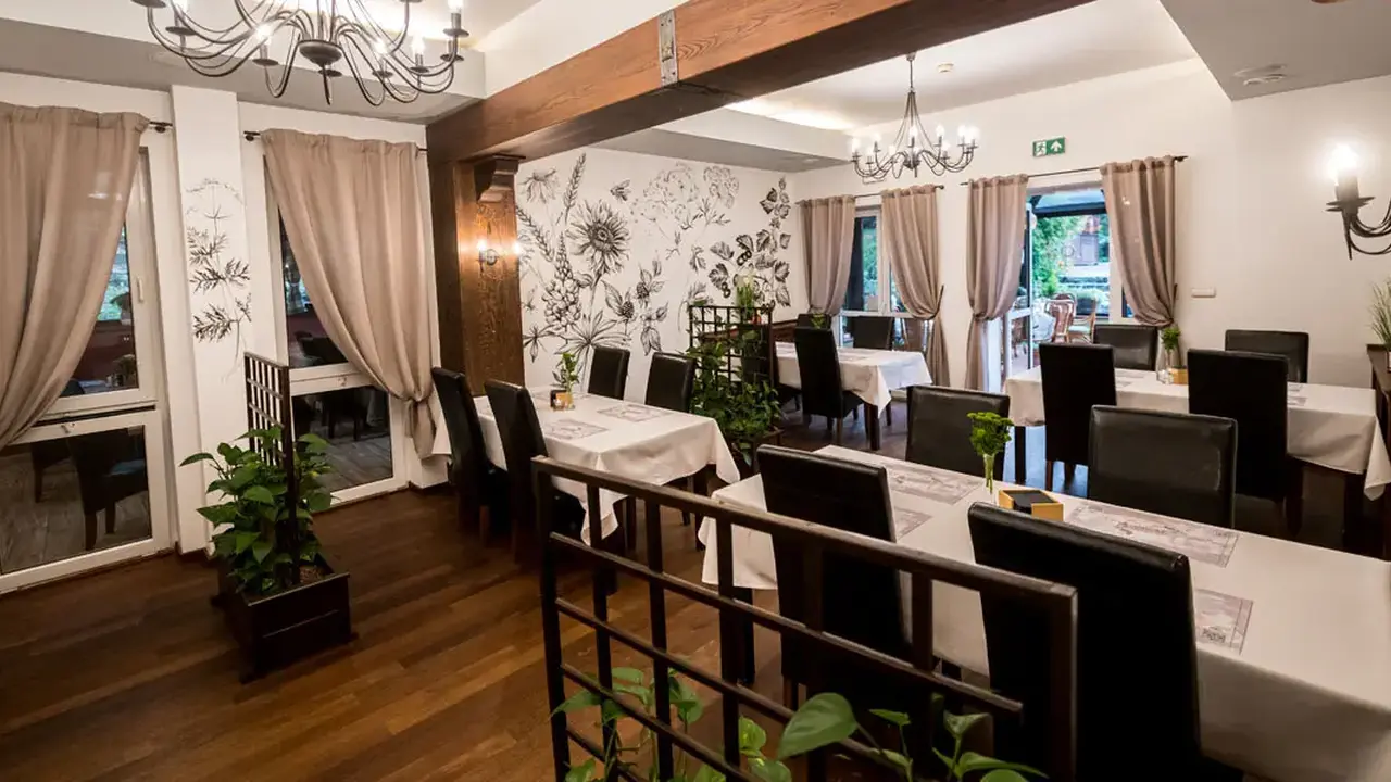 Hotel Nowa Ski