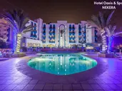 Hotel Oasis and Spa