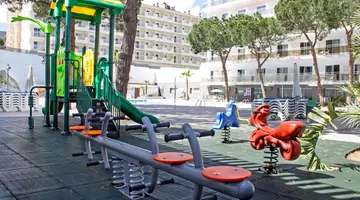HOTEL OASIS PARK SALOU