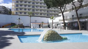 HOTEL OASIS PARK SALOU