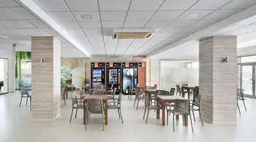HOTEL OASIS PARK SALOU