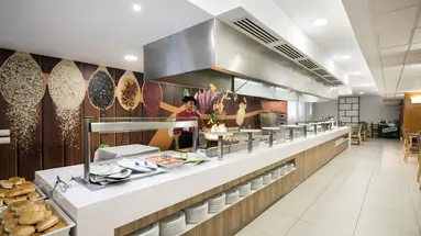 HOTEL OASIS PARK SALOU