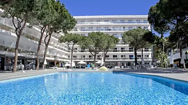 HOTEL OASIS PARK SALOU