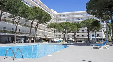 HOTEL OASIS PARK SALOU