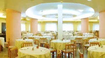 Hotel Oasis