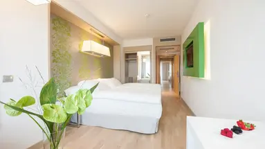 Hotel Occidental Praha Five