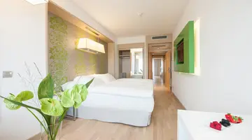 Hotel Occidental Praha Five