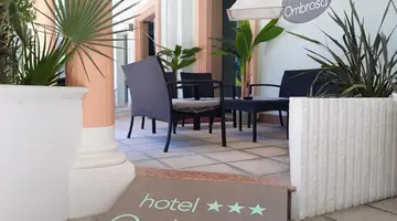 Hotel Ombrosa