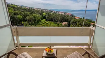 HOTEL OMORIKA****