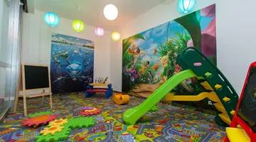 HOTEL OMORIKA