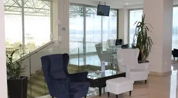 HOTEL OMORIKA