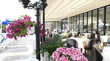 HOTEL ONUFRI & SPA