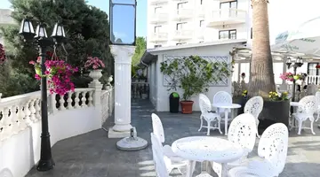 Hotel Onufri