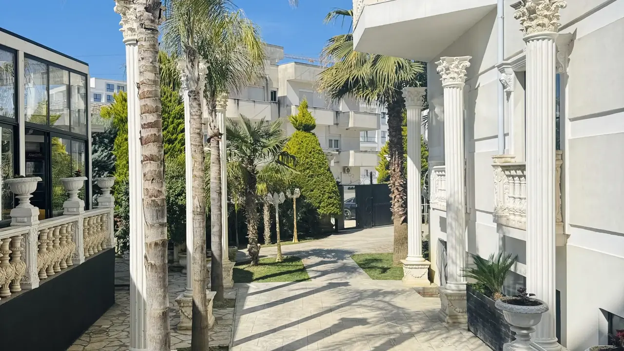 Hotel Onufri