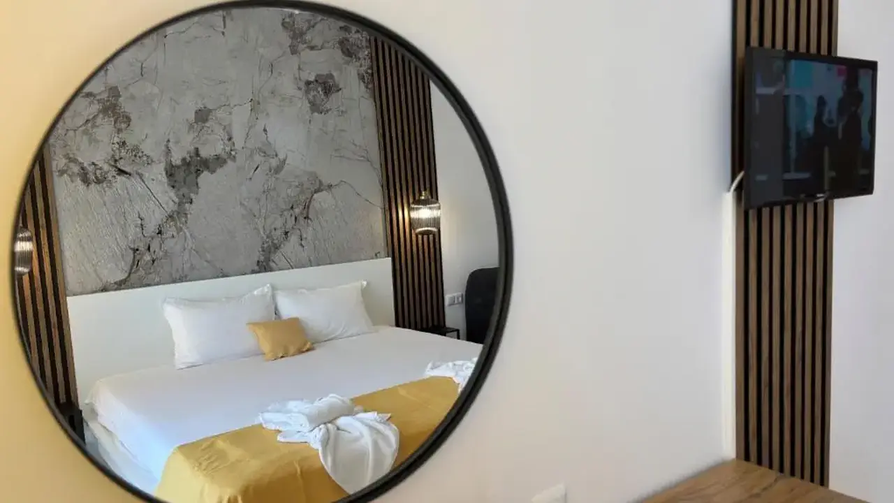 Hotel Onyx