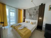 Hotel Onyx