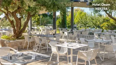Hotel Osam