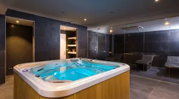 Hotel Osmine