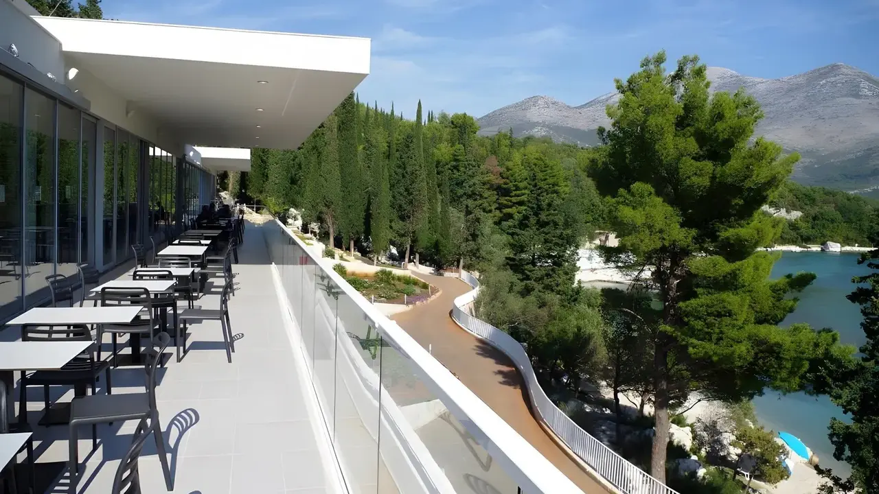 Hotel Osmine