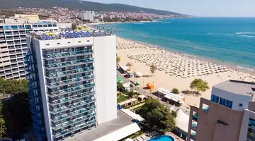 Hotel Palace