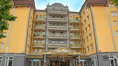 Hotel Palace