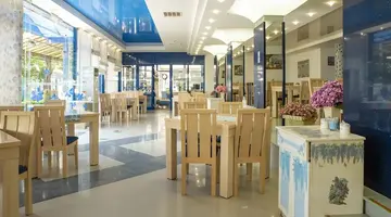 Hotel Palace