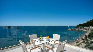 Hotel Palas Lux