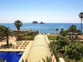 HOTEL PALAS