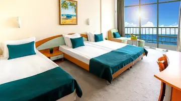HOTEL PALM BEACH