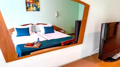 HOTEL PALM BEACH