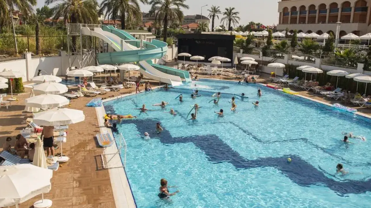 Hotel Palm World Side Resort and Spa