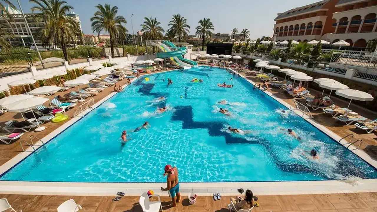 Hotel Palm World Side Resort and Spa