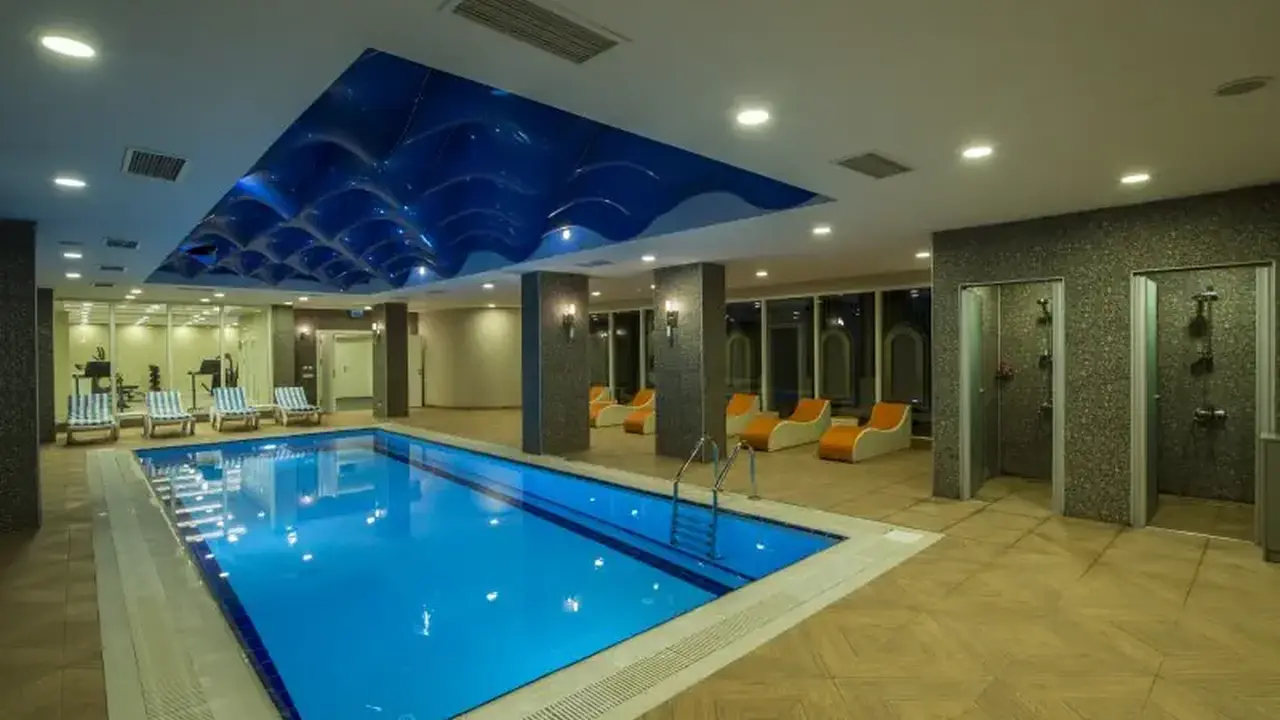 Hotel Palm World Side Resort and Spa