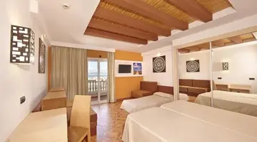HOTEL PALMA BAY CLUB RESORT