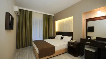 HOTEL PALMEA