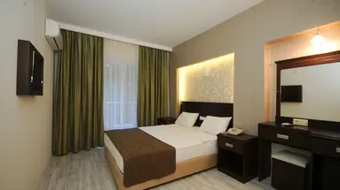 HOTEL PALMEA